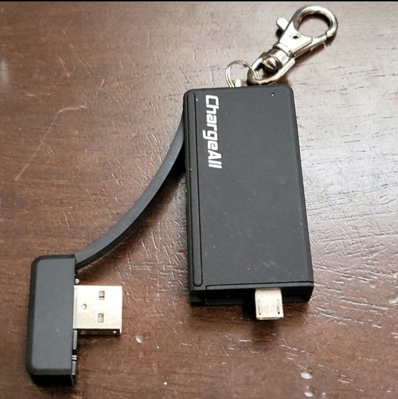 3 IN 1 Portable Keychain Power Bank - Picture 6 of 12